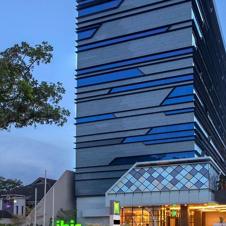 Ibis Styles Medan Pattimura Exterior foto