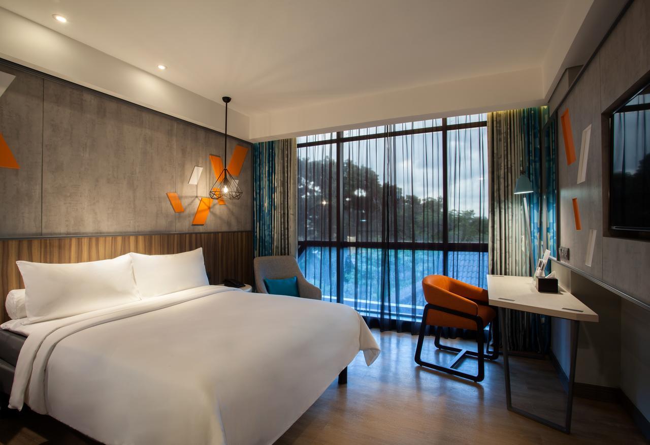 Ibis Styles Medan Pattimura Exterior foto